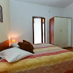 1187 * Kavran