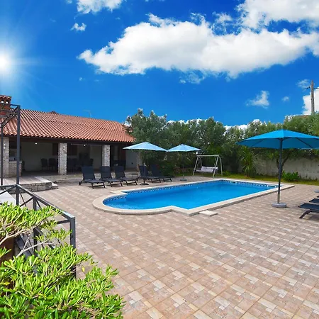 1187 Σπίτι διακοπών