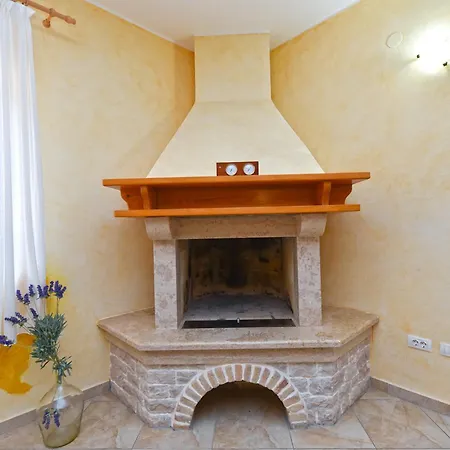 1187 Holiday home Kavran