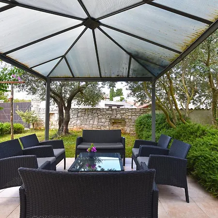 Σπίτι διακοπών 1187 Kavran